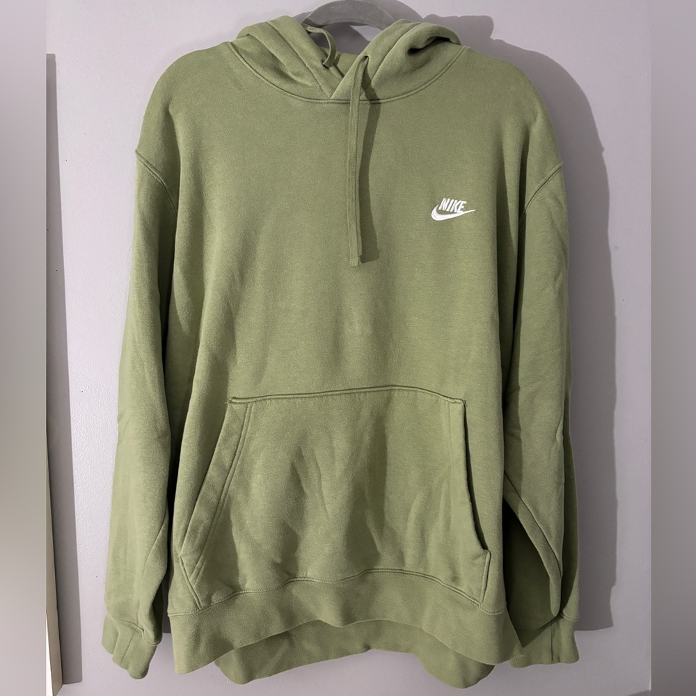 Green Nike Sweatshirt XXL